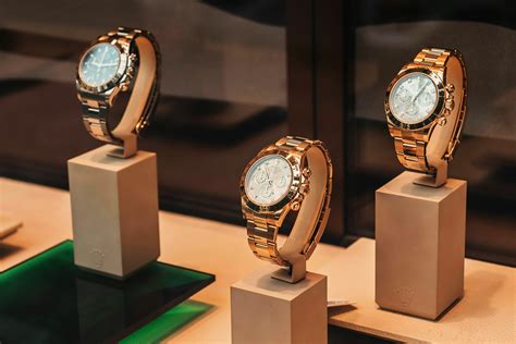 Beat the Rolex Waiting List: Proven Strategies for Success.